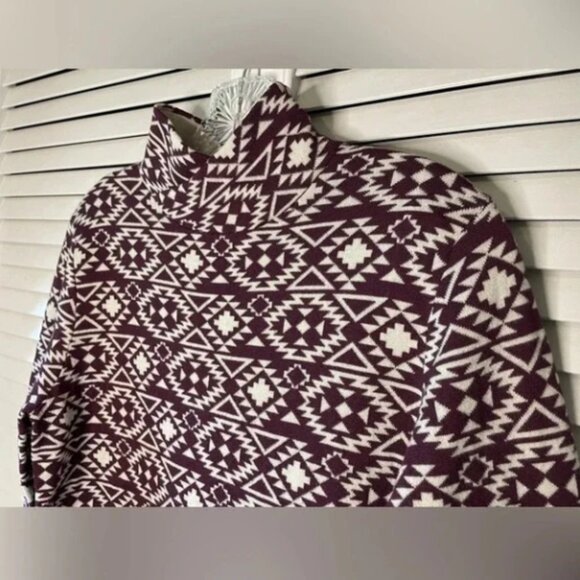 Duluth Women Mock Turtleneck Purple White Aztec Print Sweater S’no Sweat Medium - Picture 8 of 8
